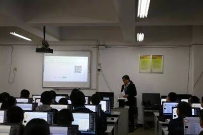 信息技術(shù)讓教育動(dòng)起來 | 西安市第七十中學(xué)大學(xué)區(qū)信息技術(shù)學(xué)科節(jié)圓滿成功